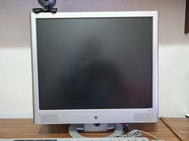 Monitor HP vs 19 + Teclado y Raton