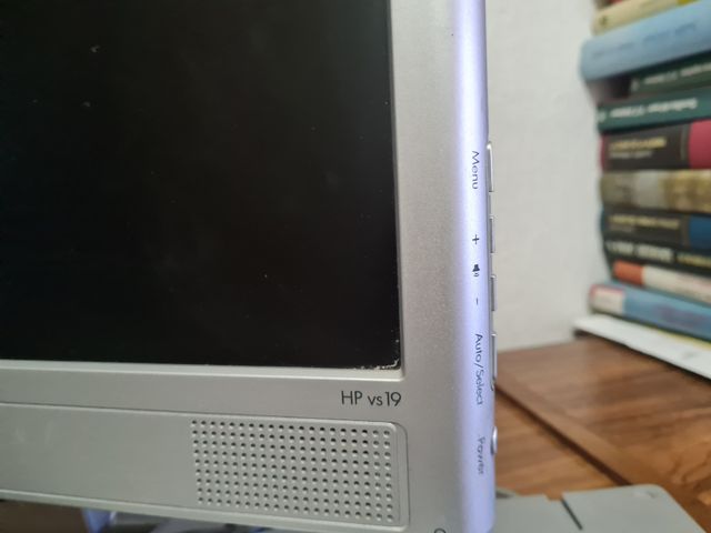 Monitor HP vs 19 + Teclado y Raton