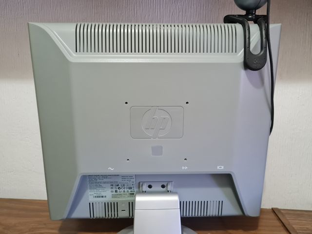 Monitor HP vs 19 + Teclado y Raton