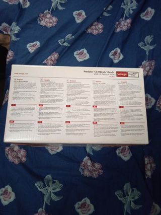 GRABADORA DE CD'S IOMEGA PREDATOR CD-RW COMPLETA