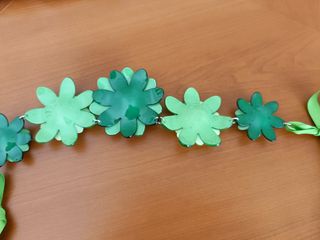 Collar de cristal esmaltado