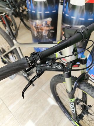 Bicicleta de montaña bergamont 
