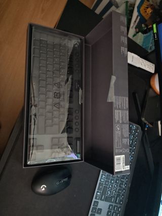 Logitech G915 TKL RGB + Logitech G305