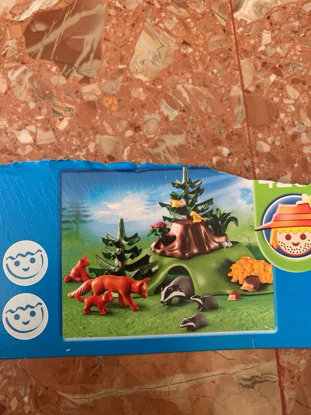 Bosque con animales de playmobil