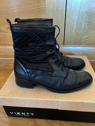 Botines de piel/acolchados. 38. Vienty
