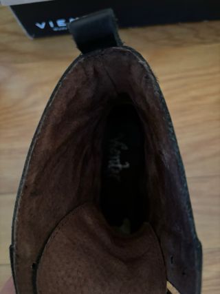 Botines de piel/acolchados. 38. Vienty