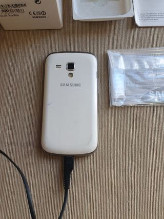 Móvil Vintage: Samsung Galaxy S Duo.