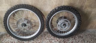 Kawasaki kx 125 FMF SOLO DESPIECE NO ENTERA