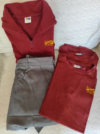 Ropa taller electromecánica IES BENICALA