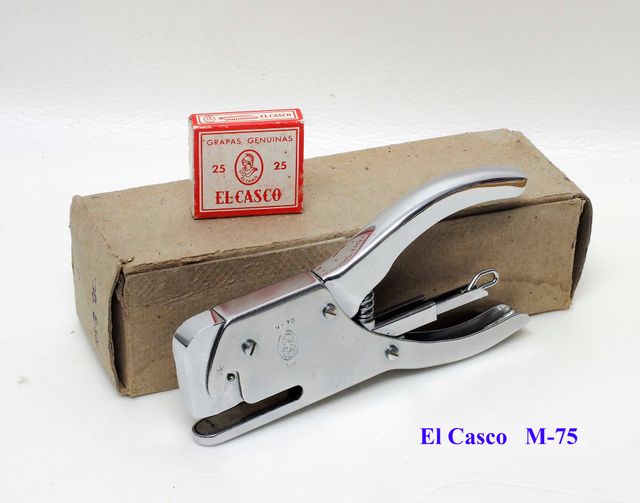 EL CASCO Coleccion de GRAPADORAS con REGALO