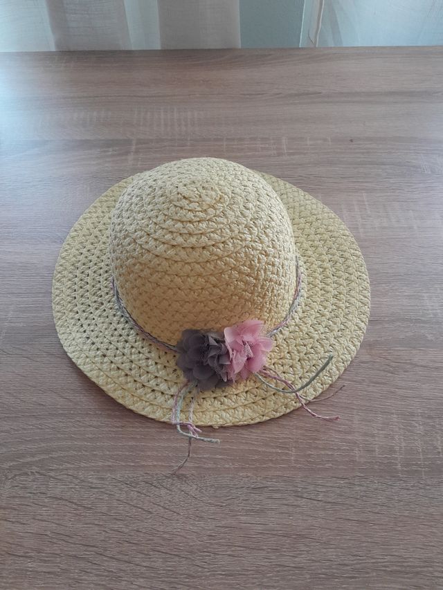 Sombrero niña