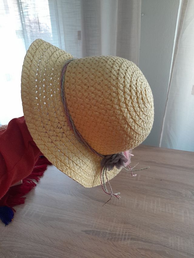 Sombrero niña