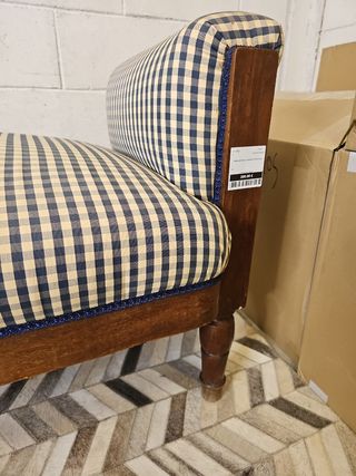 Divan antiguo gigante rustico