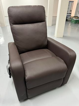 Sillon reclinable y elevador