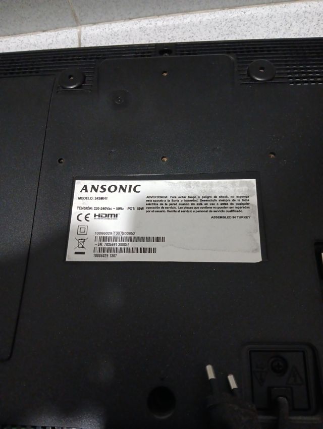 Televisor 24" Ansonic SMH1