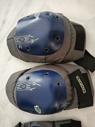 Patines en linea nº 44 + protecciones