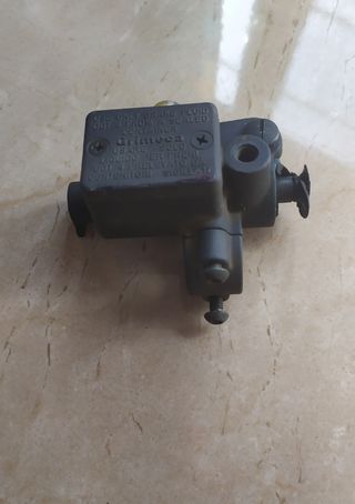 bomba de freno de piaggio nrg mc2