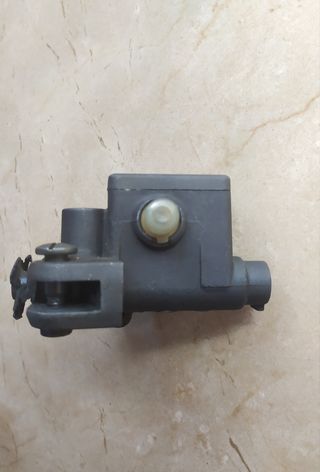 bomba de freno de piaggio nrg mc2