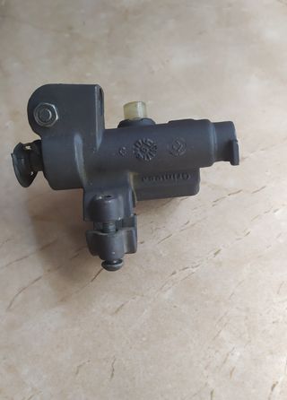 bomba de freno de piaggio nrg mc2