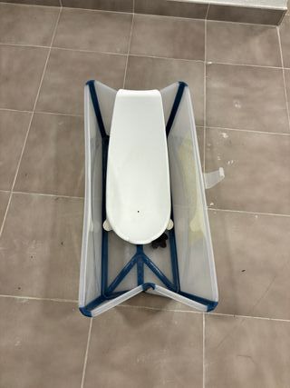 Bañera Stokke bebé plegable con adaptador