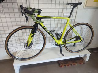 Giant tcx