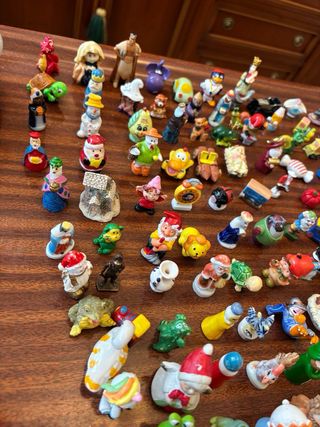 116 MUÑECOS PEQUEÑOS