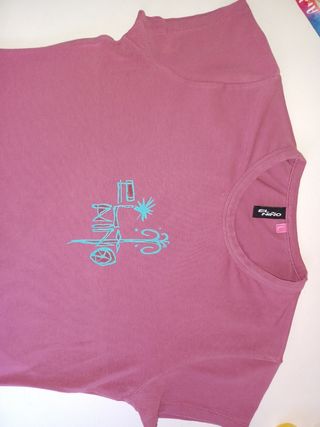 Camiseta chica Marca El niño