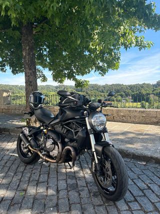 Ducati Monster 821