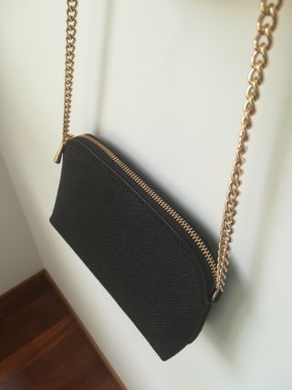 Bolso negro pequeño