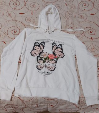Sudadera blanca con decoración