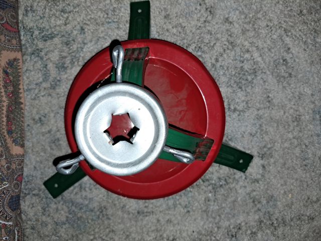 Base trepiede vintage per albero di natale