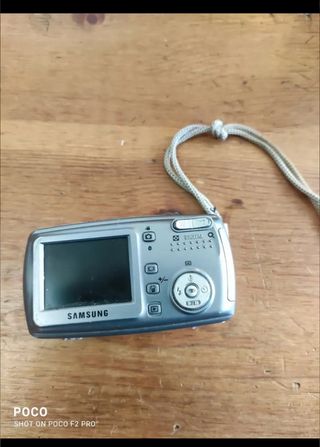 Cámara de vídeo 📹 con micro Sd,pantalla rota