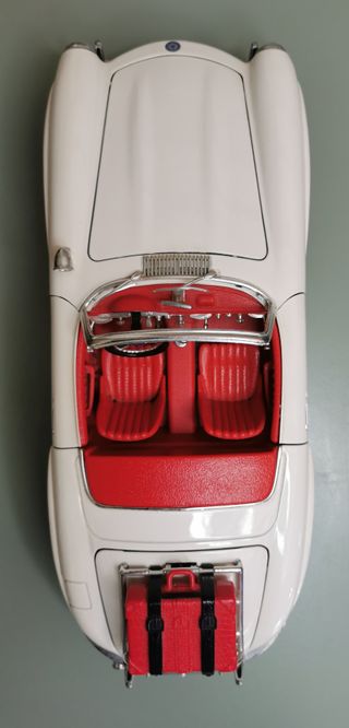 MERCEDES 300SL bianca della Burago scala 1/18