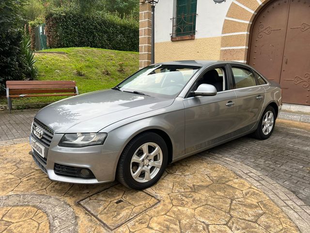 Audi A4 2.0 TDI 143CV 