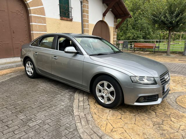 Audi A4 2.0 TDI 143CV 