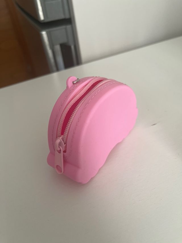 Novo porta-chaves da carteira arco-íris H&M