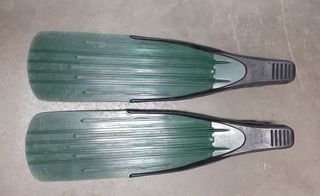 Aletas  Picasso  talla 44-46