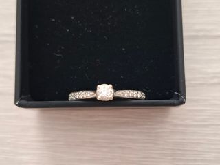 Anillo de compromiso 
