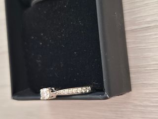 Anillo de compromiso 