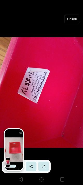Vaso quadrato rosso