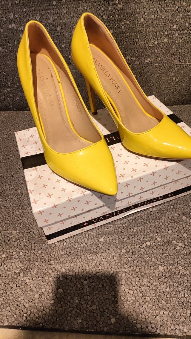 Décolleté Giallo fluo 