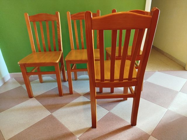 Juego de mesa y sillas.OPORTUNIDAD.
