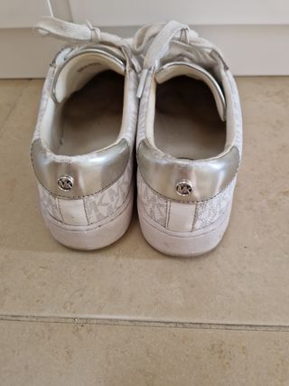 Zapatillas blancas Michael Kors