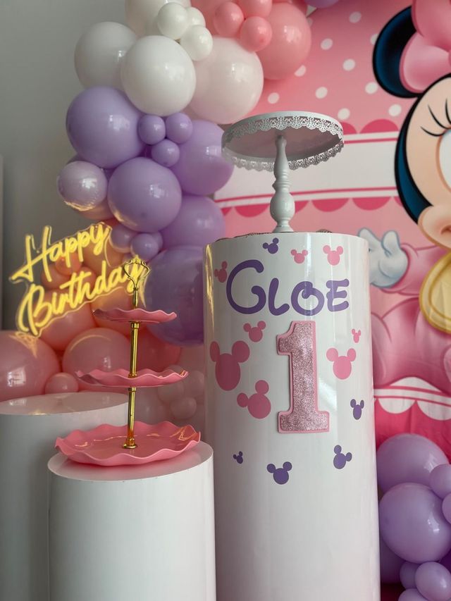 Decoracion globos Minnie bebe