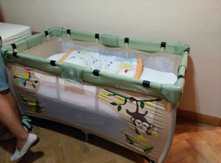 Cuna de viaje