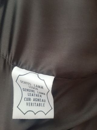 CHAQUETA DE PIEL MARRÓN 