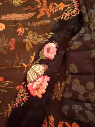 Chaqueta niña Desigual . Talla 7.