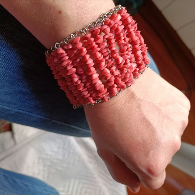 Brazalete o pulsera  coral