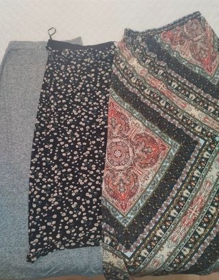 Lote tres faldas largas chica (XS-S)