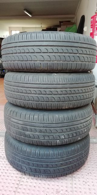 Ruedas neumáticos con llanta de chapa Mercedes